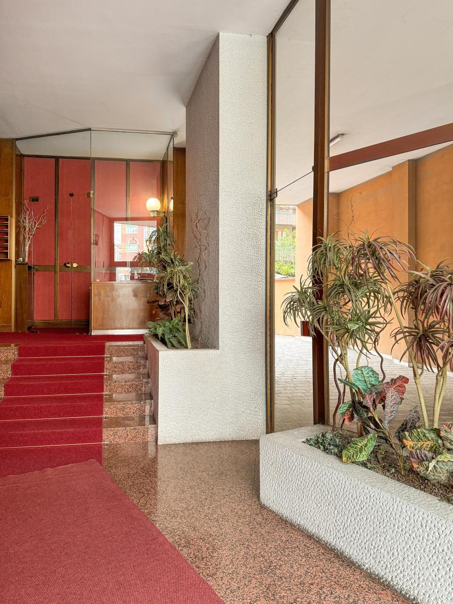Free Parking - 5 Star - Sauna Luxury Apartment Milán Exterior foto